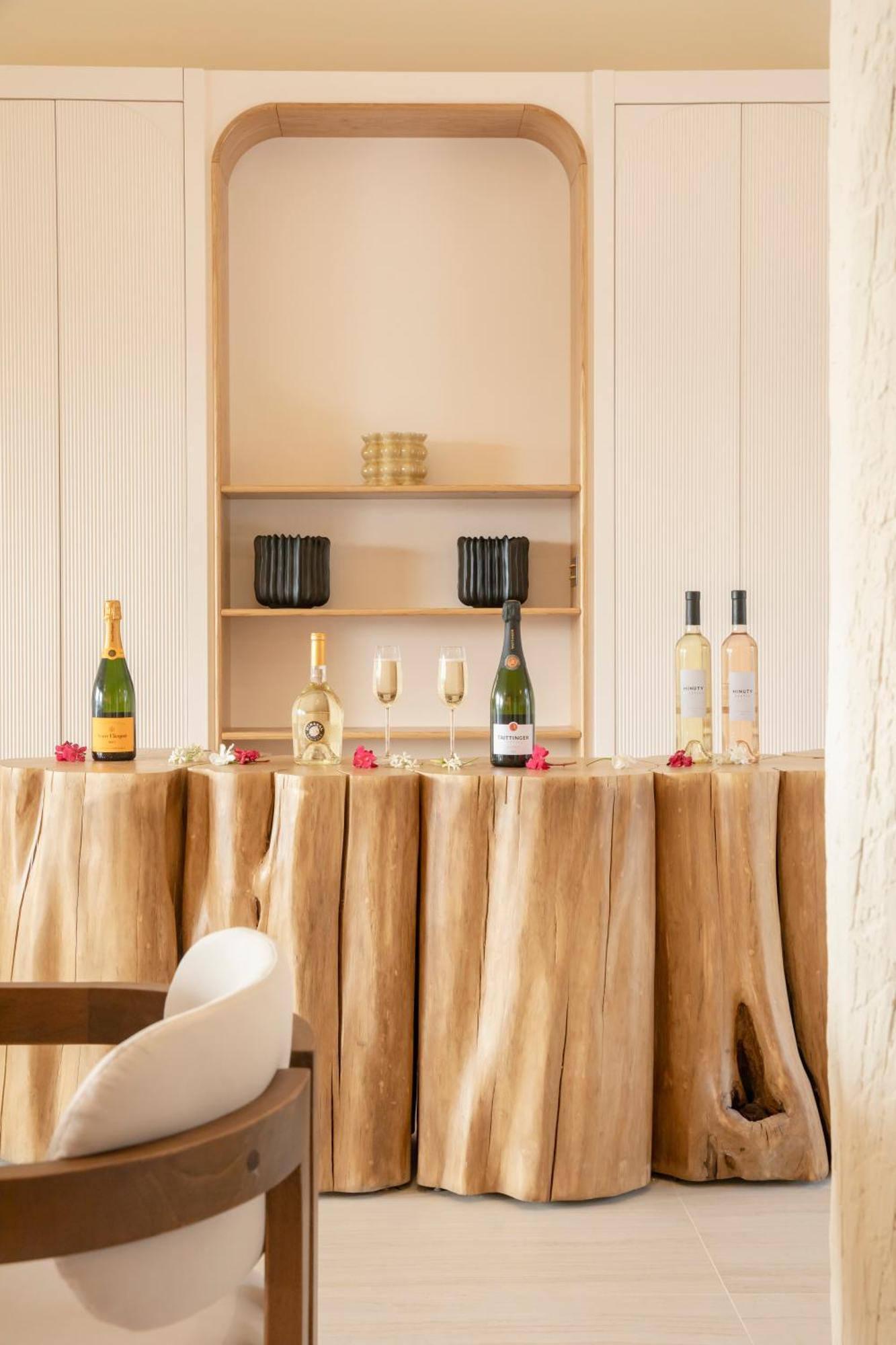 Hotel Tinah Saint-Tropez Zewnętrze zdjęcie